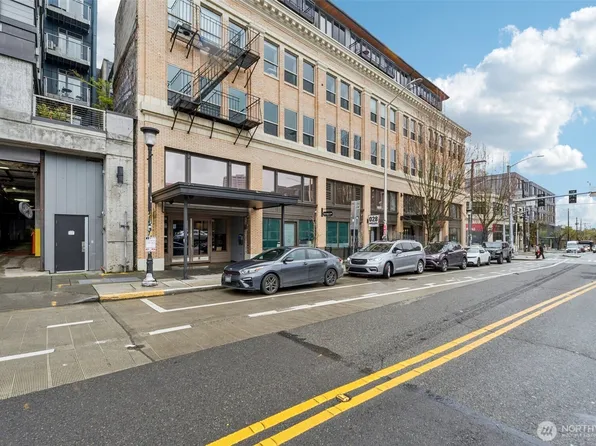 1408 12th Avenue #201, Seattle, WA 98122