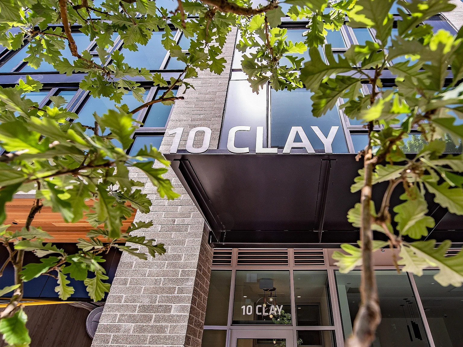 10 Clay — Photo 4