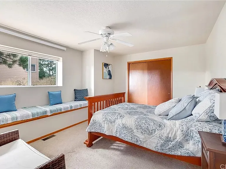 28132 Arbon Ln — Photo 14