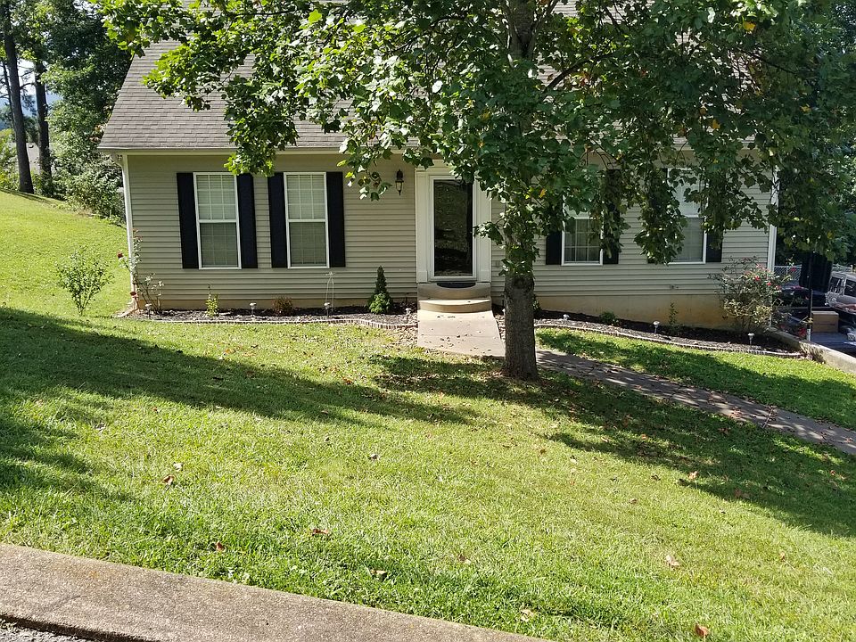1st image of 137 Merry Wood Dr