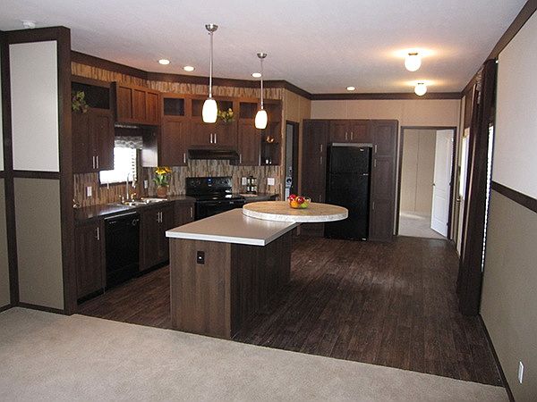 2nd image of 29927 Guilford Cir