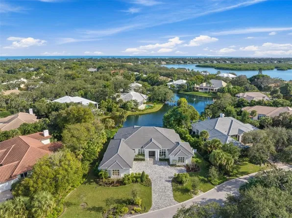 201 Shores Dr, Indian River Shores, FL 32963
