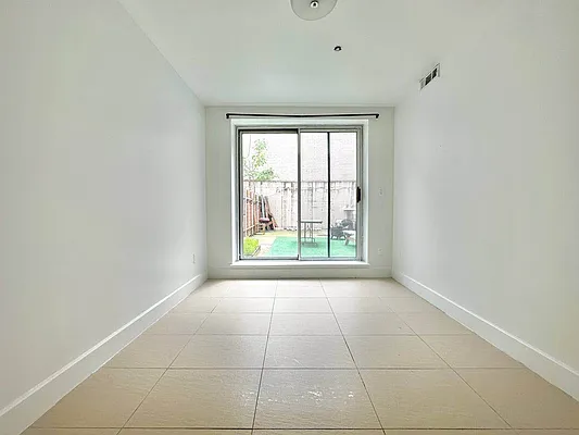 Rented by Doorway NYC, LLC | media 18