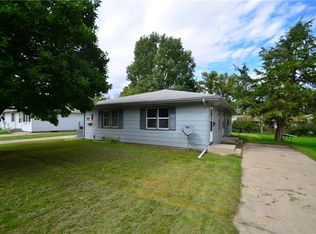 3905 & 3907 Quebec St, Ames, IA 50014