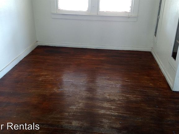 3rd image of 3901 Golder Ave