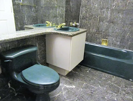 Rented by City Connections Realty | media 32