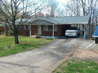 3749 Mount Olivet Rd, Martinsville, VA 24112