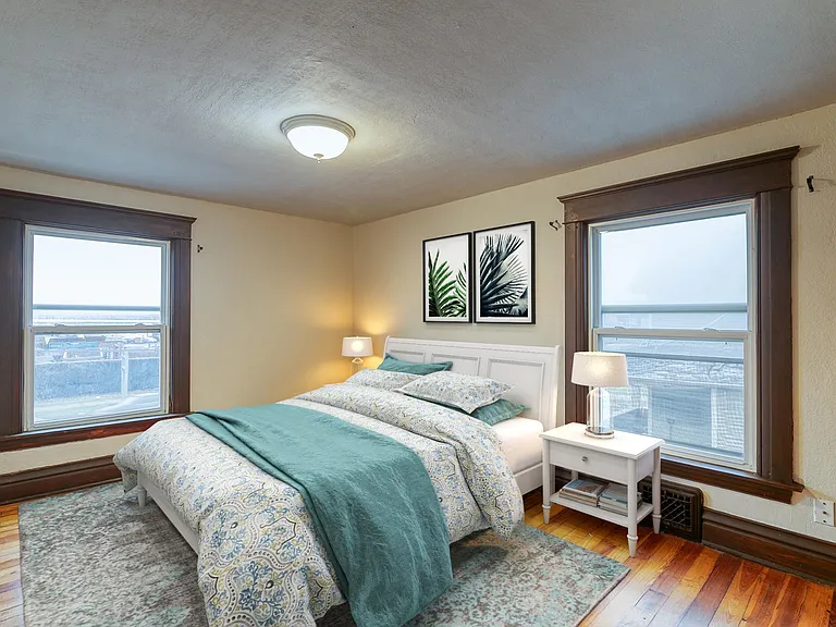 1028 N Cedar St — Photo 11