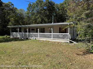 3539 Henry Rd, Jackson, MI 49201