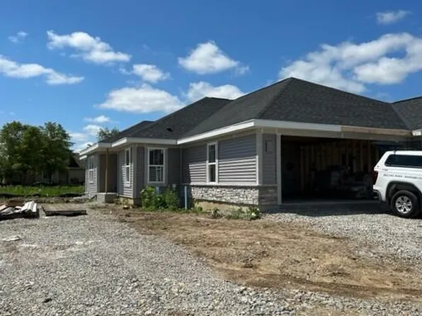 536 Hunter Oaks BOULEVARD #0501, Watertown, WI 53094