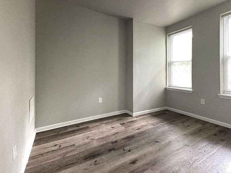 5140 W Stiles St — Photo 11