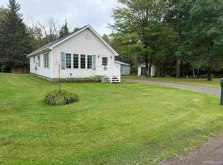 47 Grand Ave, Lanse, MI 49946