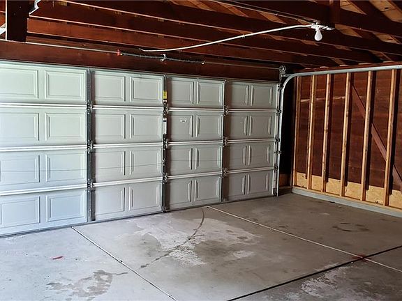 5th image of 27221 Forestview Ave