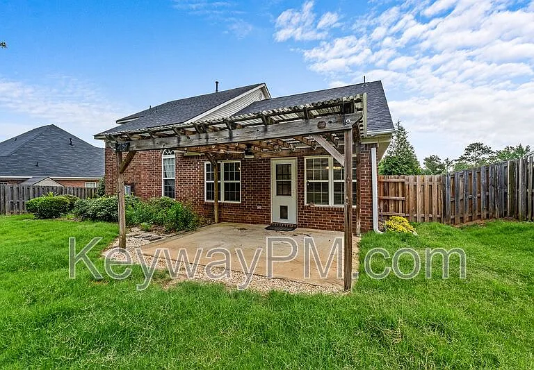 4890 Somerset Dr — Photo 25