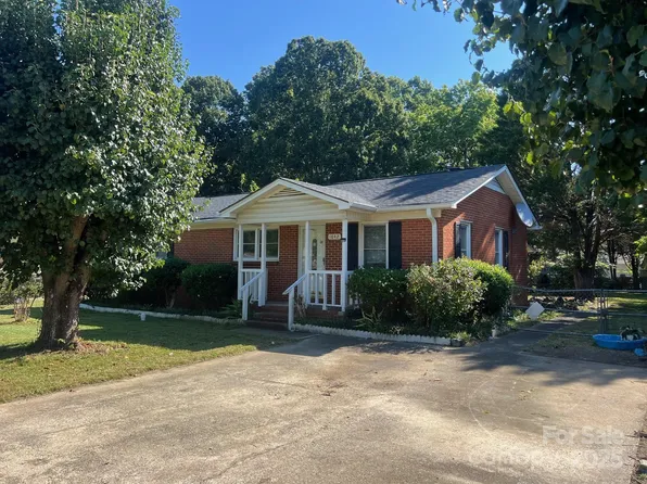 1642 Amber Ln, Rock Hill, SC 29732