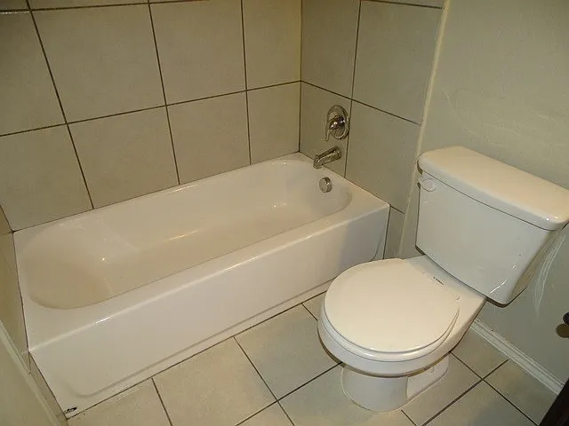 5826 Grandwood Dr — Photo 23