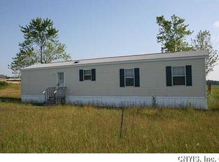 1262 Levanna Rd, Aurora, NY 13026