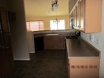 5th image of 1395 E 12th St