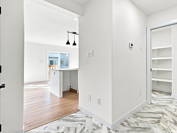 4th image of 491 Traeger Close