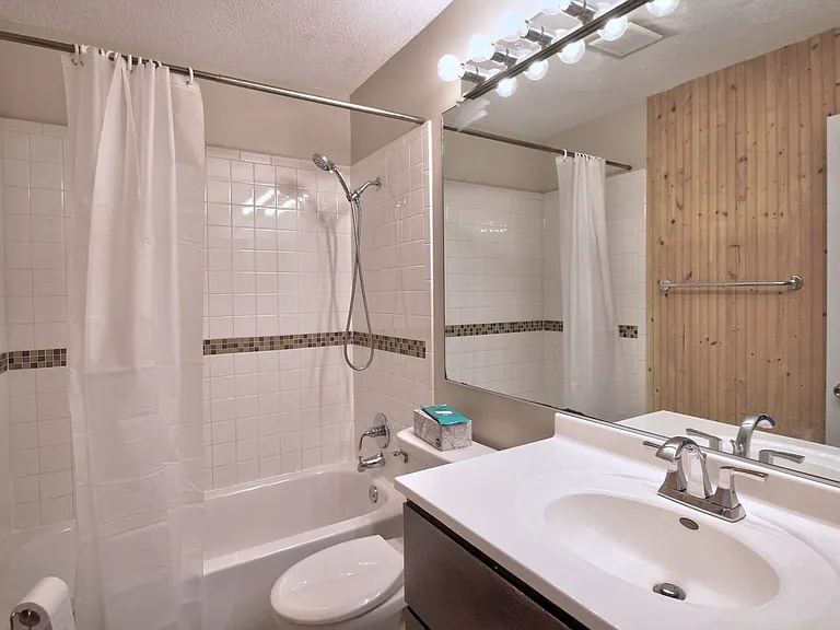 3327 Allspice Ct — Photo 10
