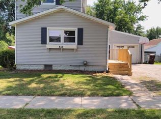 616 E North St, Ithaca, MI 48847