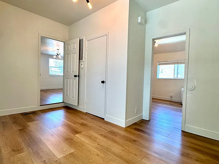 1012 S West Temple St — Photo 8