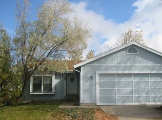 423 Southpark Rd, Highlands Ranch, CO 80126