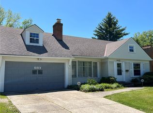 1056 Hereford Rd, Cleveland Heights, OH 44112