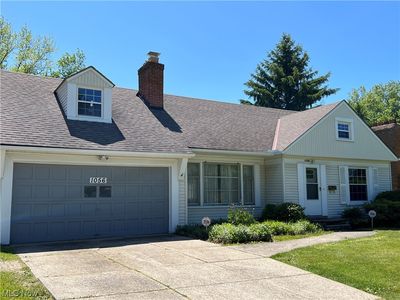 1056 Hereford Rd, Cleveland Heights, OH, 44112