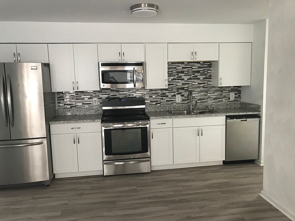 Fabulous remodeled Kitchen 