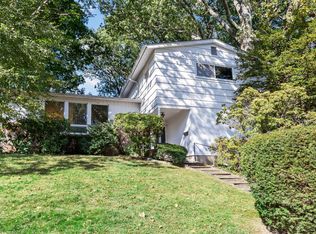 5 Cherrywood Rd, Scarsdale, NY 10583