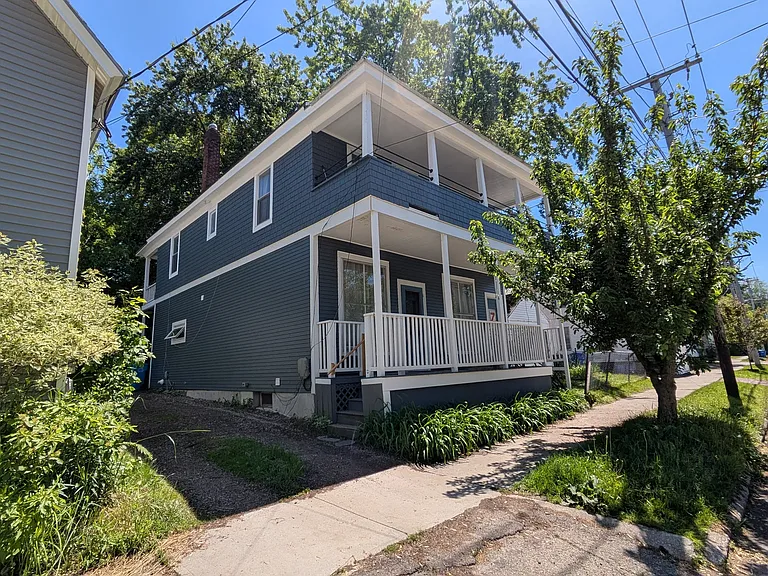 54 Hayward St #B — Photo 1
