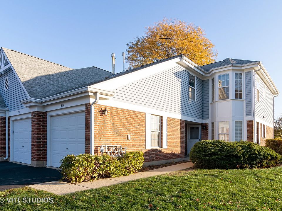 1st image of 213 Green Knoll Ln