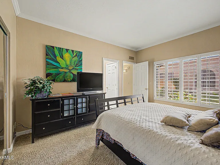 4106 E Sunnyside Dr — Photo 23