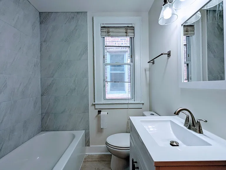 834 N Kolin Ave — Photo 13