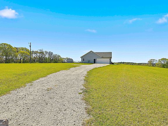 3rd image of 1141 Windsweep Farm Rd