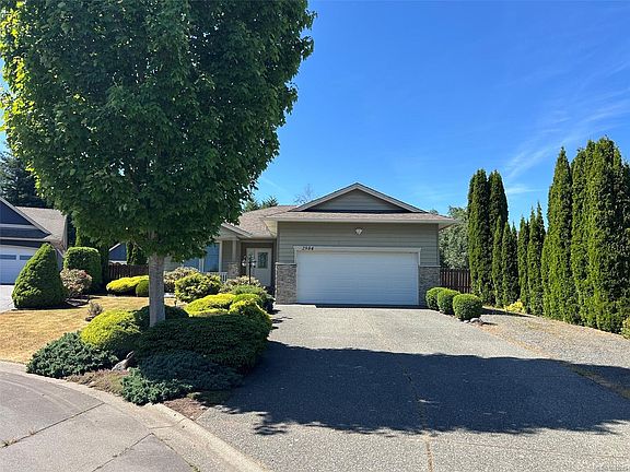 2nd image of 2984 Thurston Pl