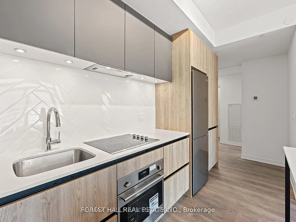 7950 Bathurst St #1524