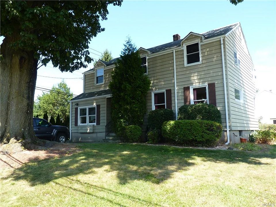 1st image of 209 Jennifer Ln