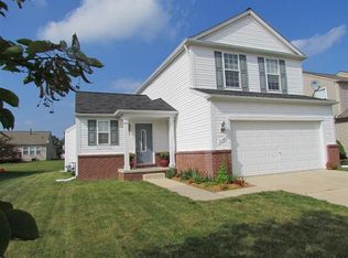 7155 Roxbury Dr, Ypsilanti, MI 48197