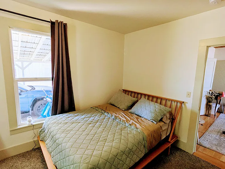 1149 SW Brockwood Ave — Photo 25