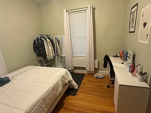 4th image of 177 Heath St #1