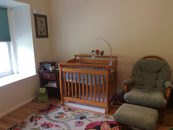 Bedroom 1-has en suite bathroom