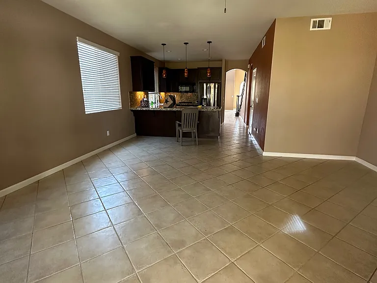 1741 E Alcala Dr — Photo 13
