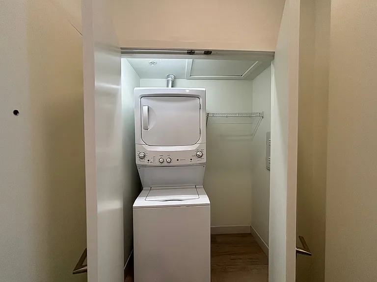 11 Fuller Ave SE — Photo 10