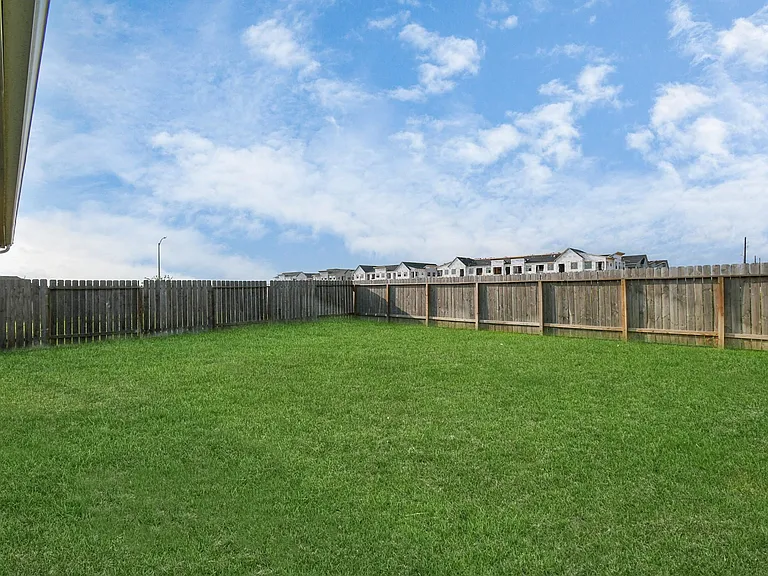 24807 Bastiani Canvas Ln — Photo 39