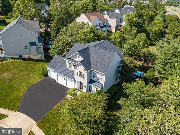 3rd image of 12960 Kyle Moor Pl