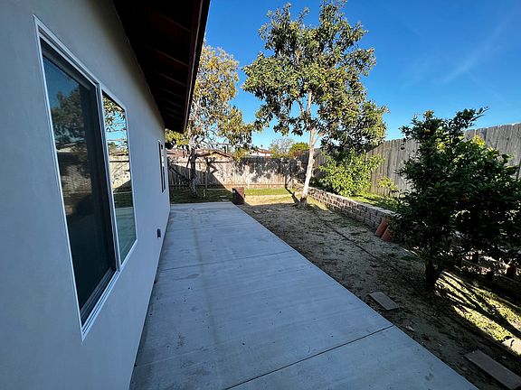 2nd image of 592 Berland Way