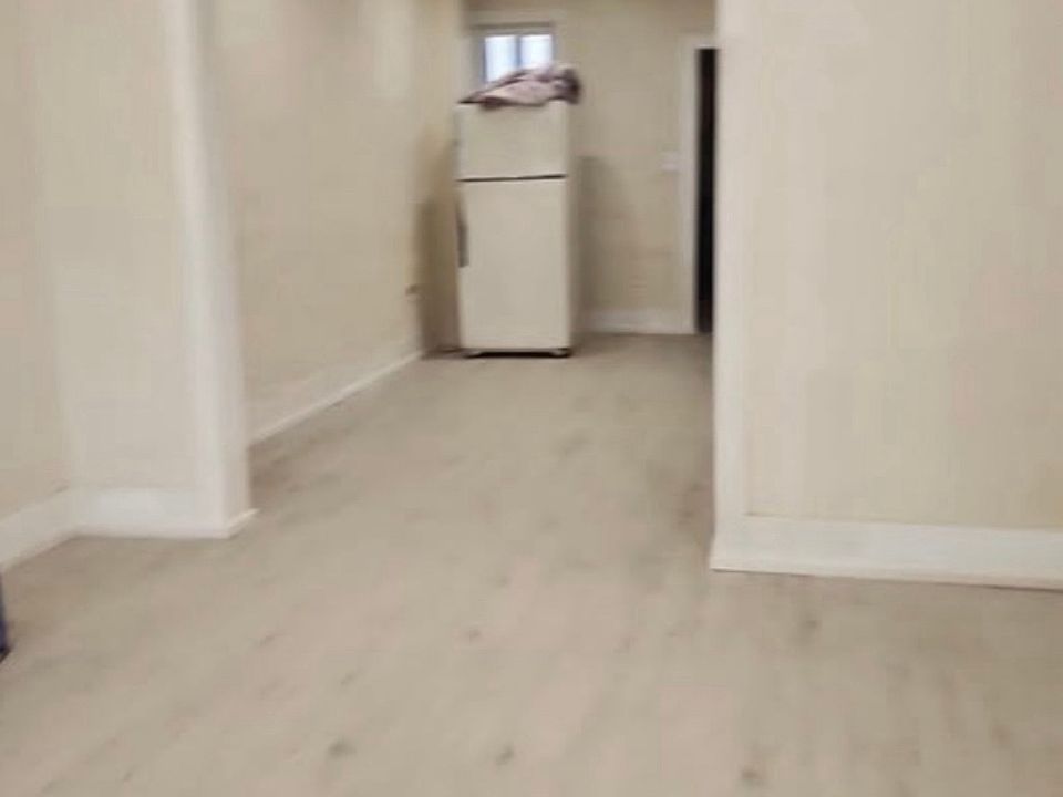 2nd image of 226 East Ave