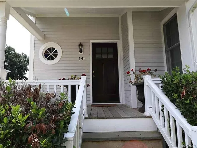 14 Lincoln St #A — Photo 2